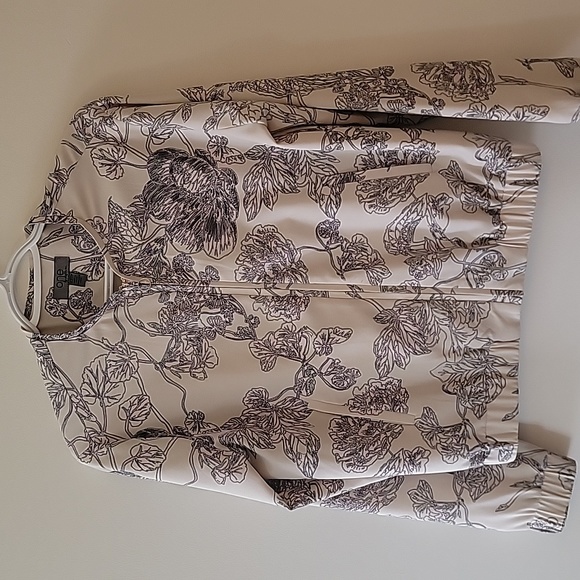 Tan & black floral zip-up jacket - Picture 1 of 3